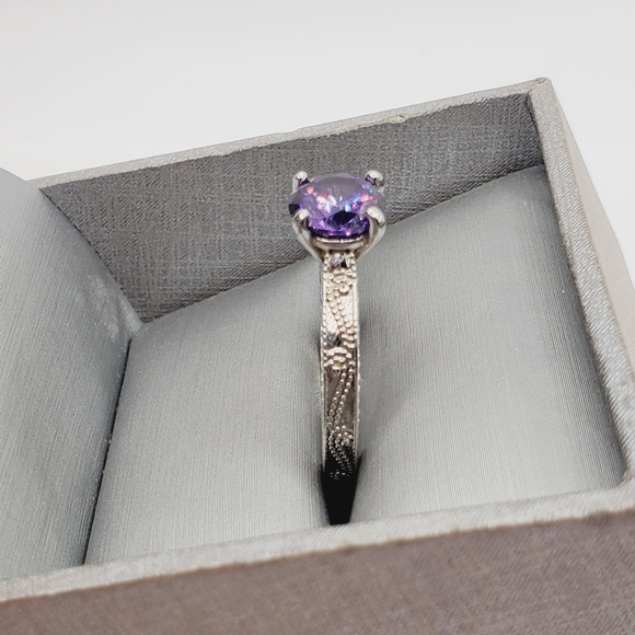 Amethyst Ring - Picture 3 of 7